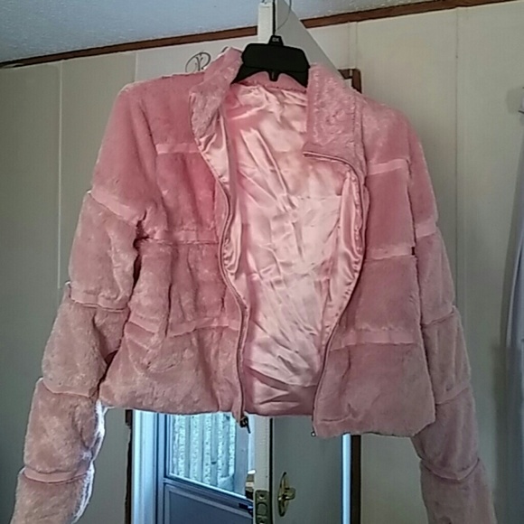 Jacket - Picture 1 of 6